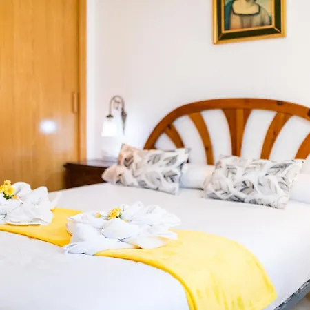 Wekey Homes Realejo, Centro