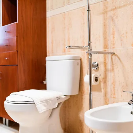 Wekey Homes Realejo, Centro Apartment *